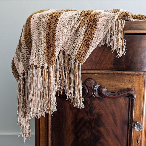 Hand Knit Shawl|Throw - Picture 1 of 8
